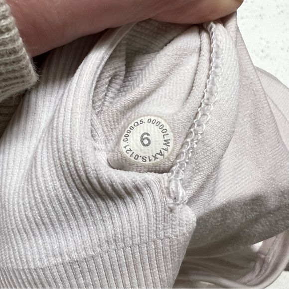 Lululemon Ebb to Street Tank Top Light Support, B/C Cup - Picture 3 of 7